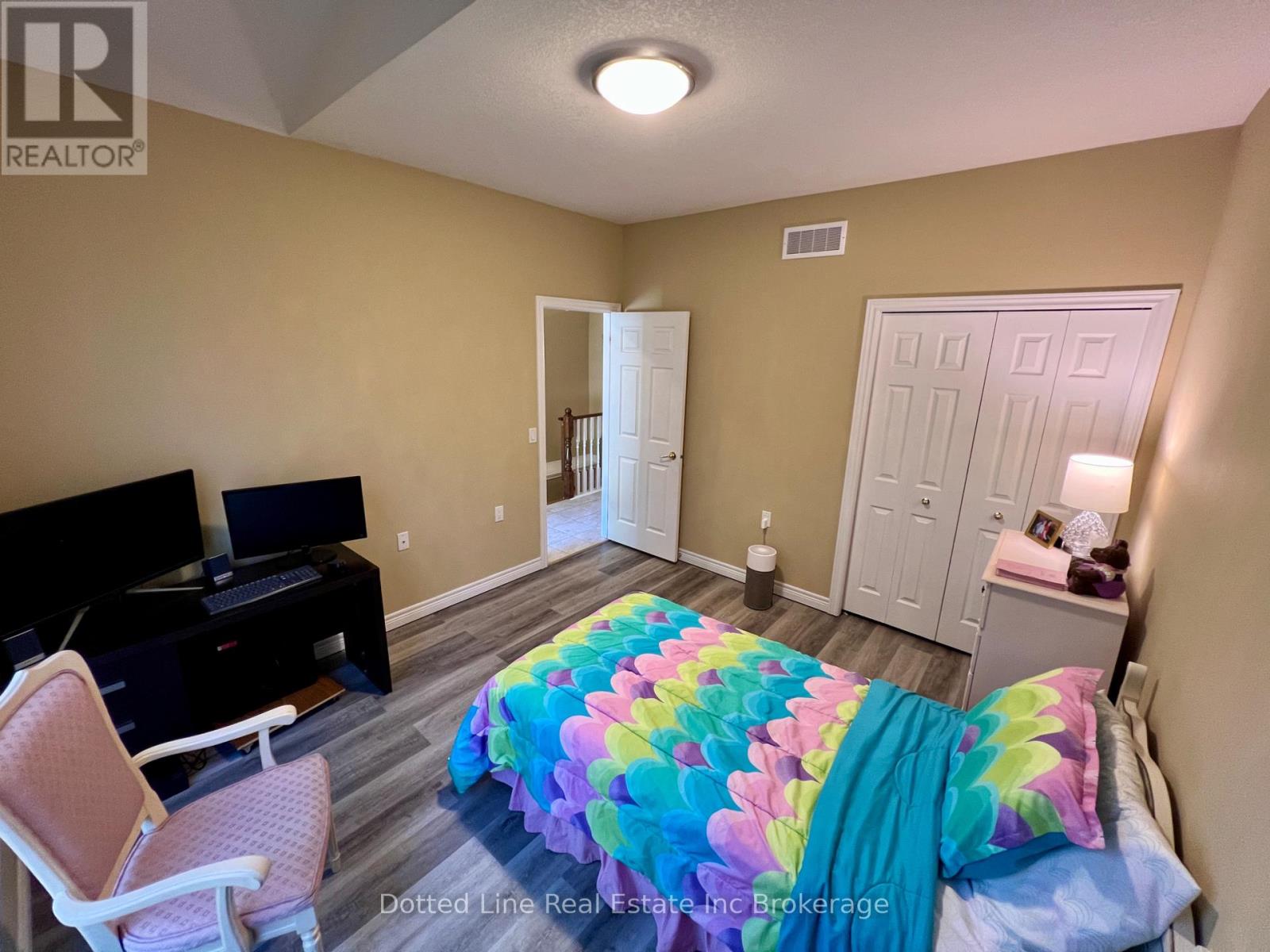 11 - 500 Lakeview Drive, Woodstock (Woodstock - North), Ontario  N4T 1W4 - Photo 13 - X12415913