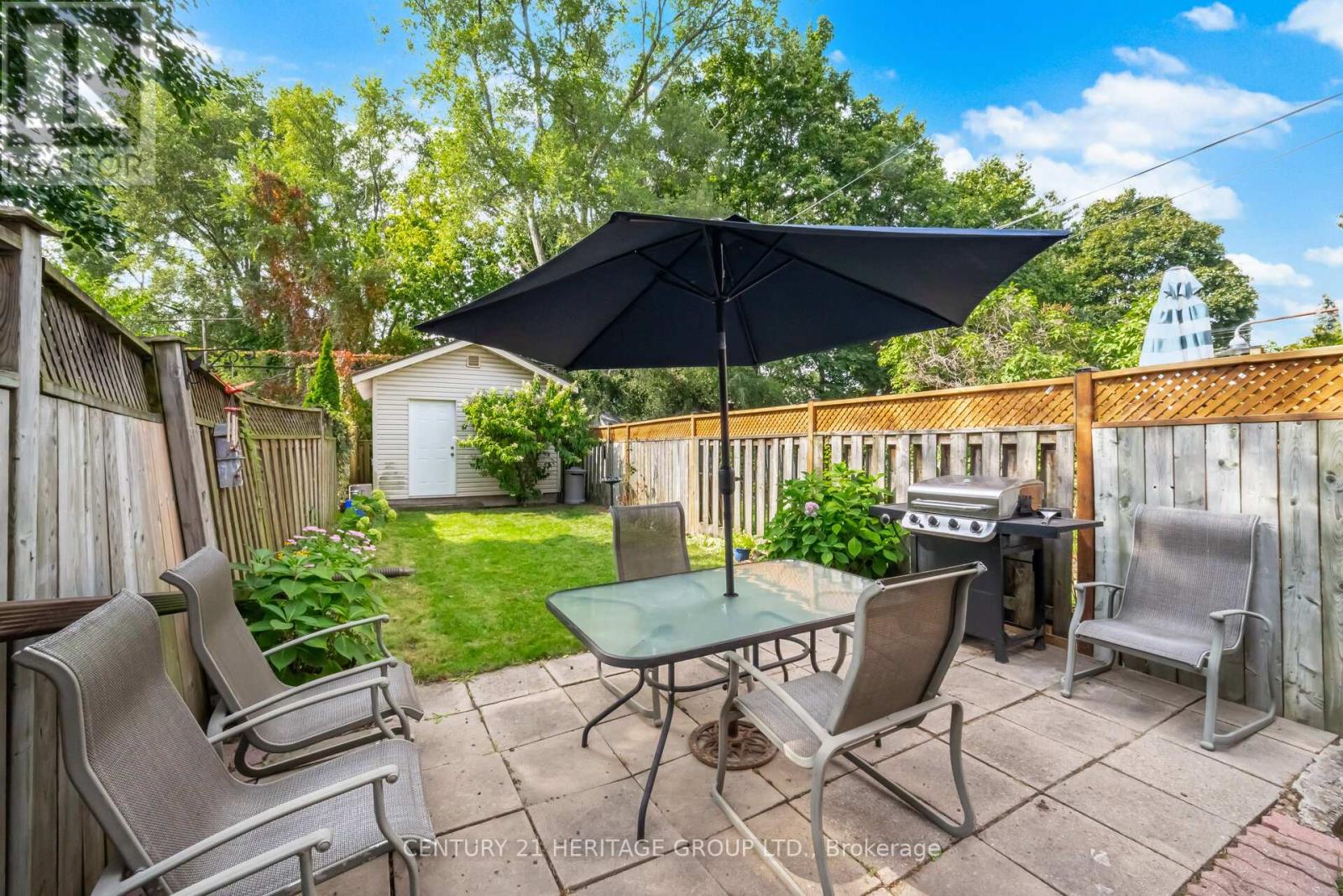 126 Watson Avenue, Toronto, Ontario  M6S 4E1 - Photo 26 - W12415700