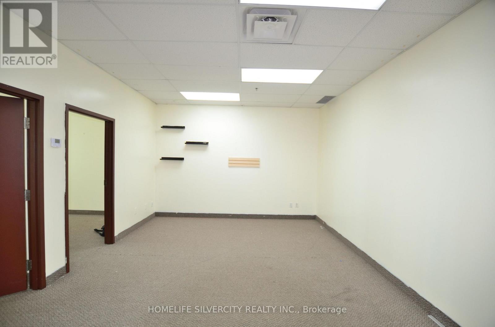 223b - 2980 Drew Road, Mississauga, Ontario  L4T 0A7 - Photo 3 - W12415702