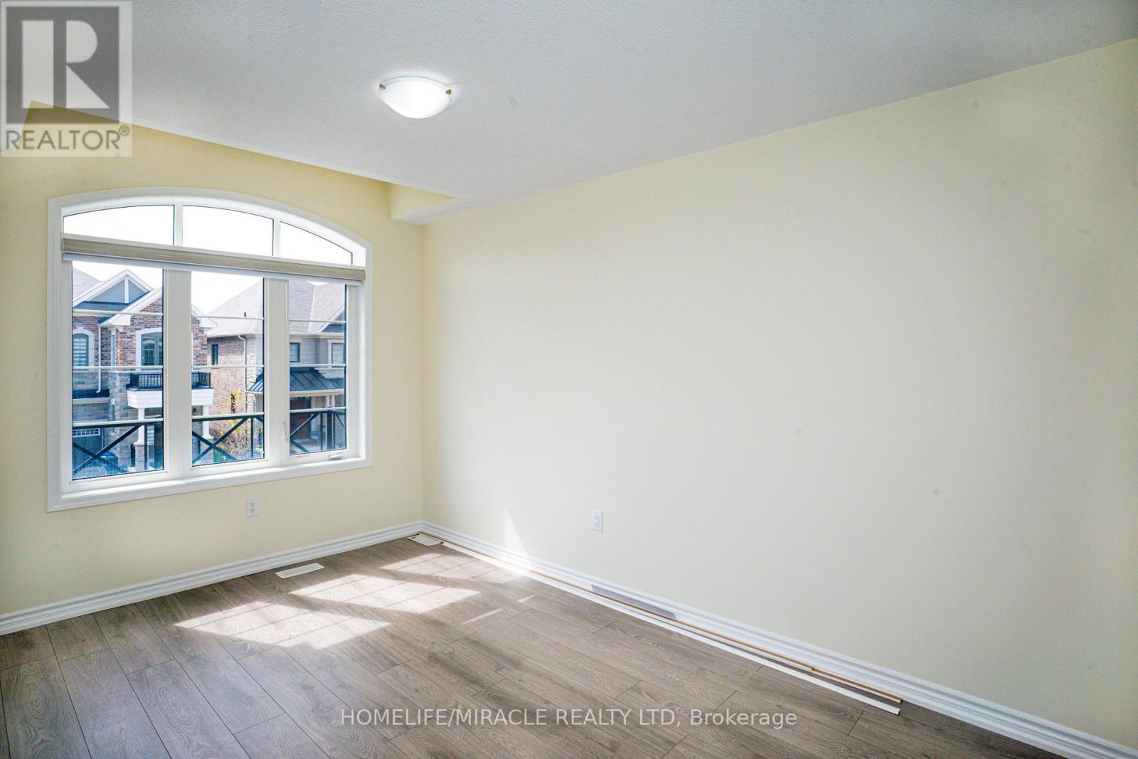 23 Speckled Alder Street, Caledon, Ontario  L7C 4J1 - Photo 15 - W12415705
