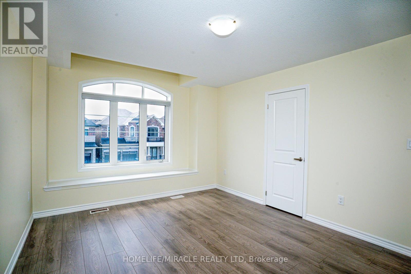 23 Speckled Alder Street, Caledon, Ontario  L7C 4J1 - Photo 19 - W12415705