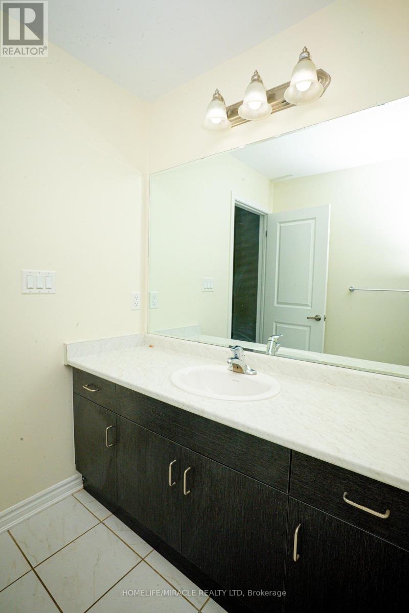 23 Speckled Alder Street, Caledon, Ontario  L7C 4J1 - Photo 21 - W12415705