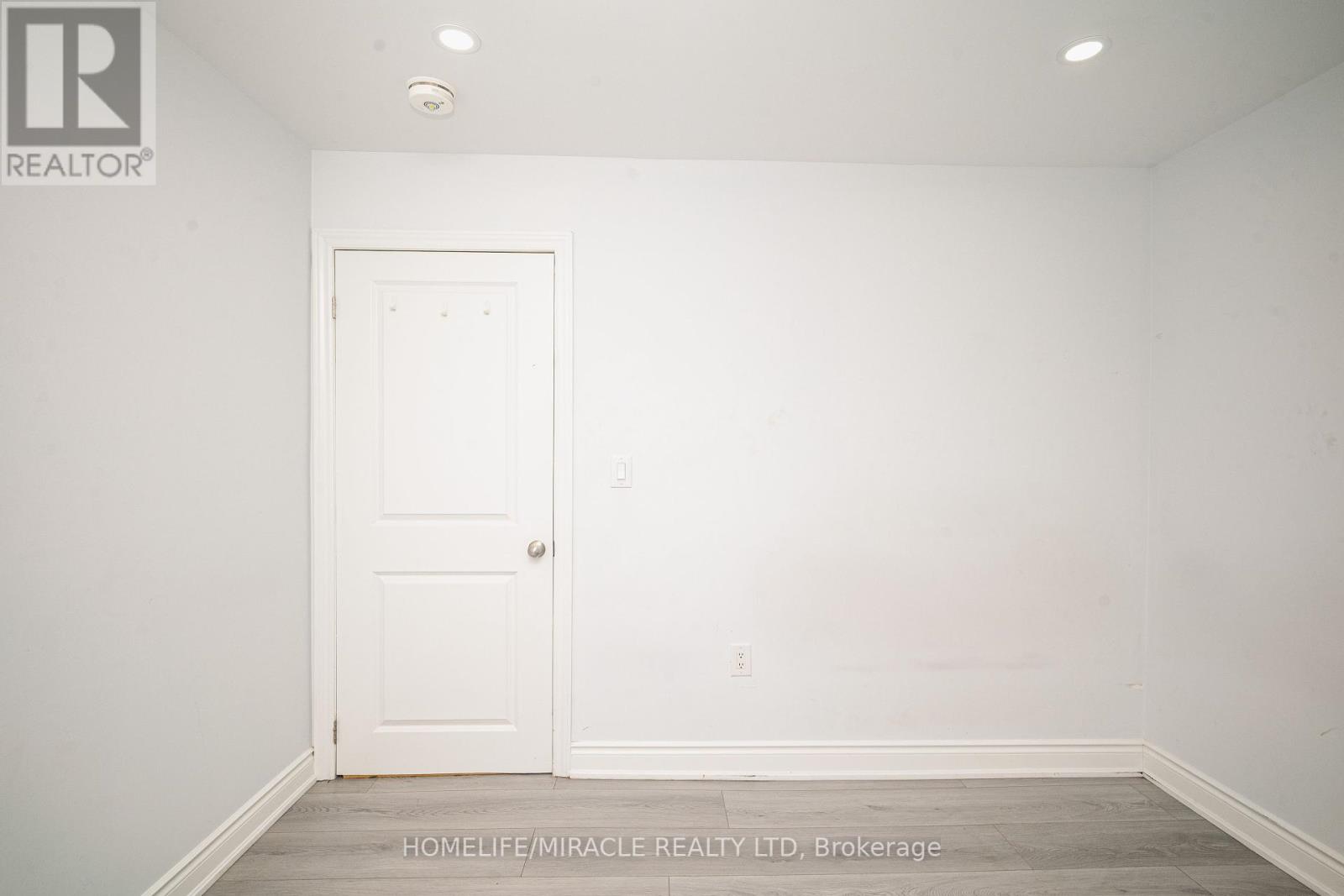 23 Speckled Alder Street, Caledon, Ontario  L7C 4J1 - Photo 44 - W12415705