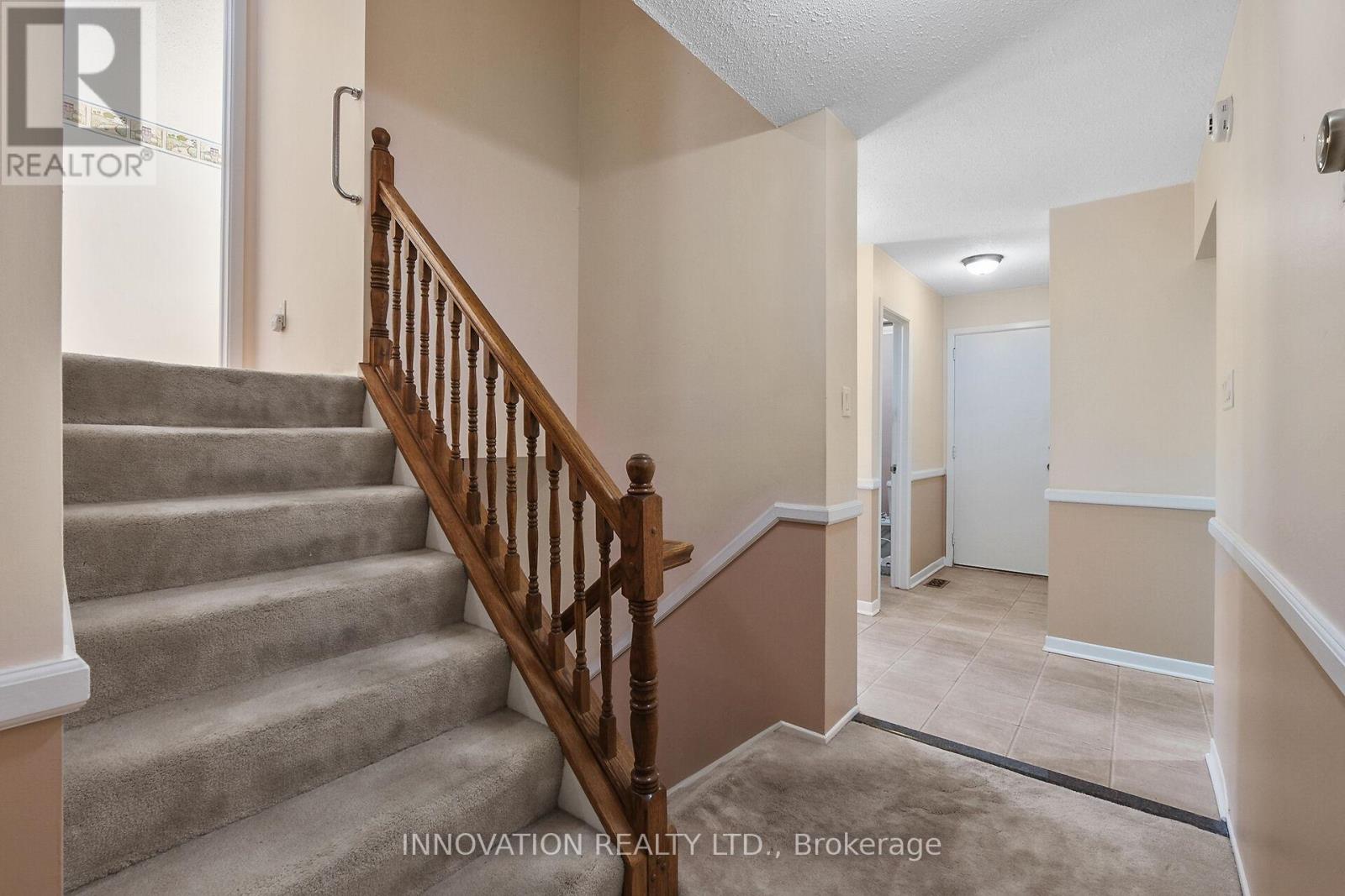14 Chimo Drive, Ottawa, Ontario  K2L 1A4 - Photo 25 - X12415171