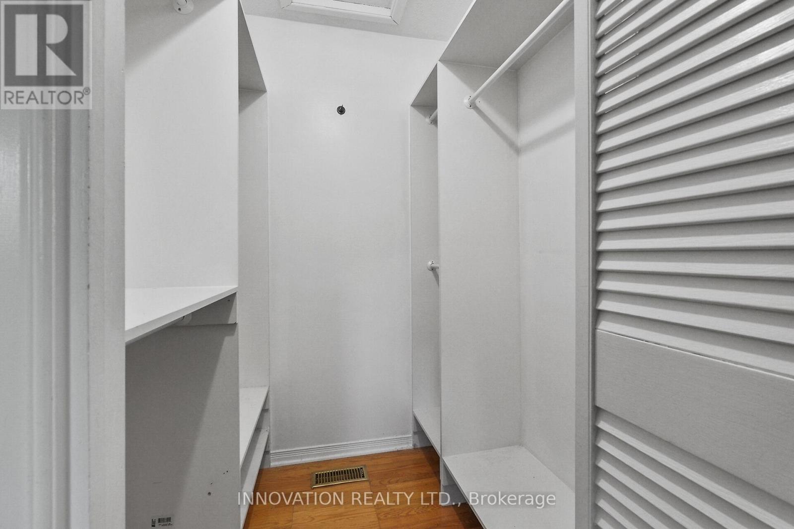 14 Chimo Drive, Ottawa, Ontario  K2L 1A4 - Photo 29 - X12415171
