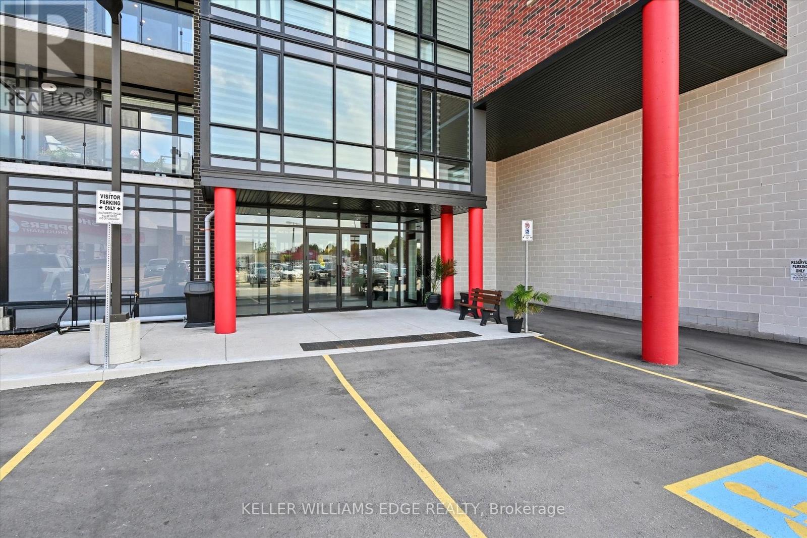 510 - 5 Hamilton Street N, Hamilton, Ontario  L8B 2A4 - Photo 3 - X12415733