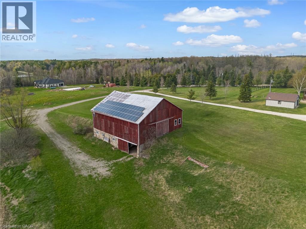 4962 Third Line W, Erin, Ontario  L7J 2L8 - Photo 11 - 40748051