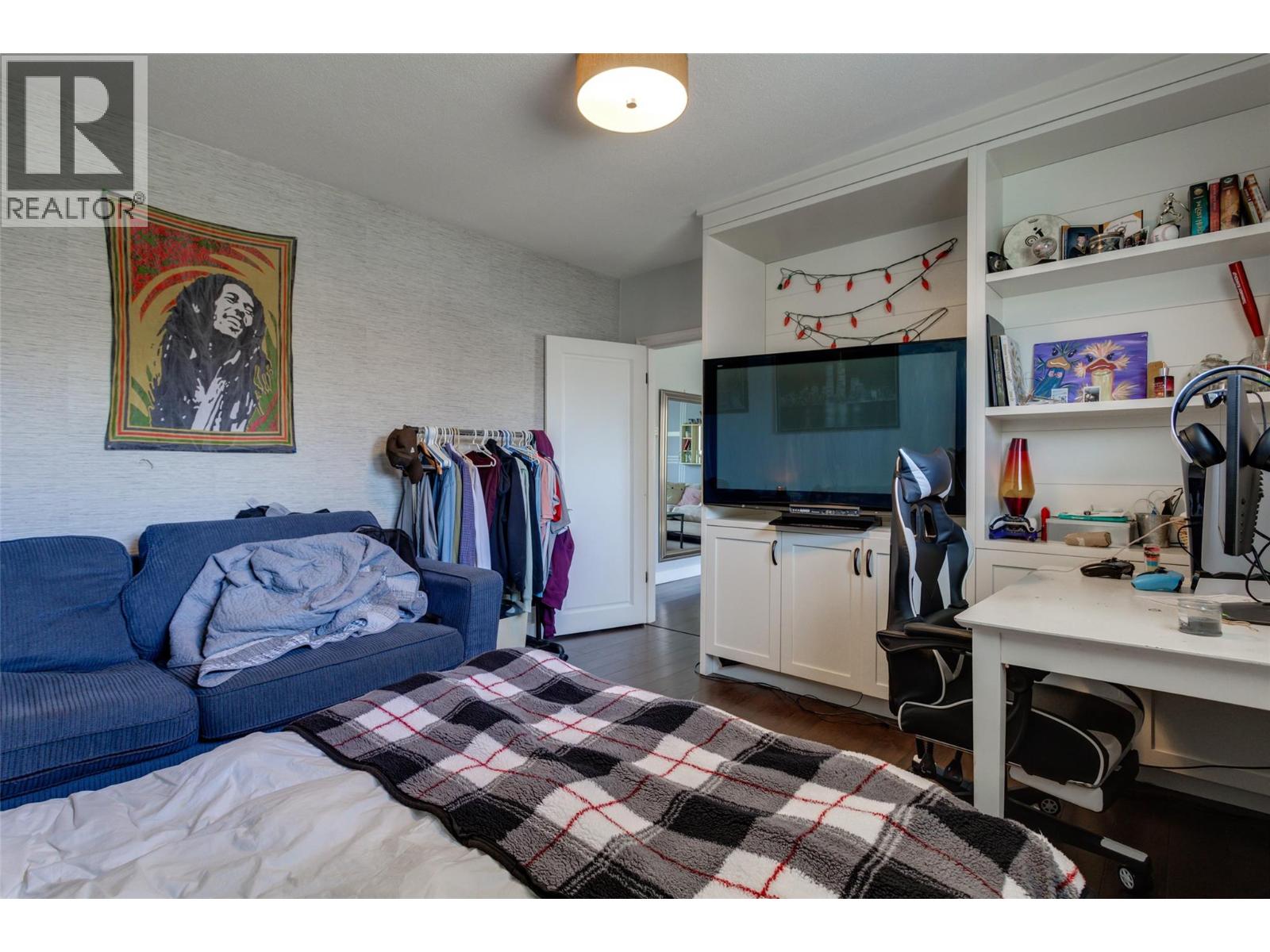 2422 Richter Street, Kelowna, British Columbia  V1Y 2P6 - Photo 31 - 10360272