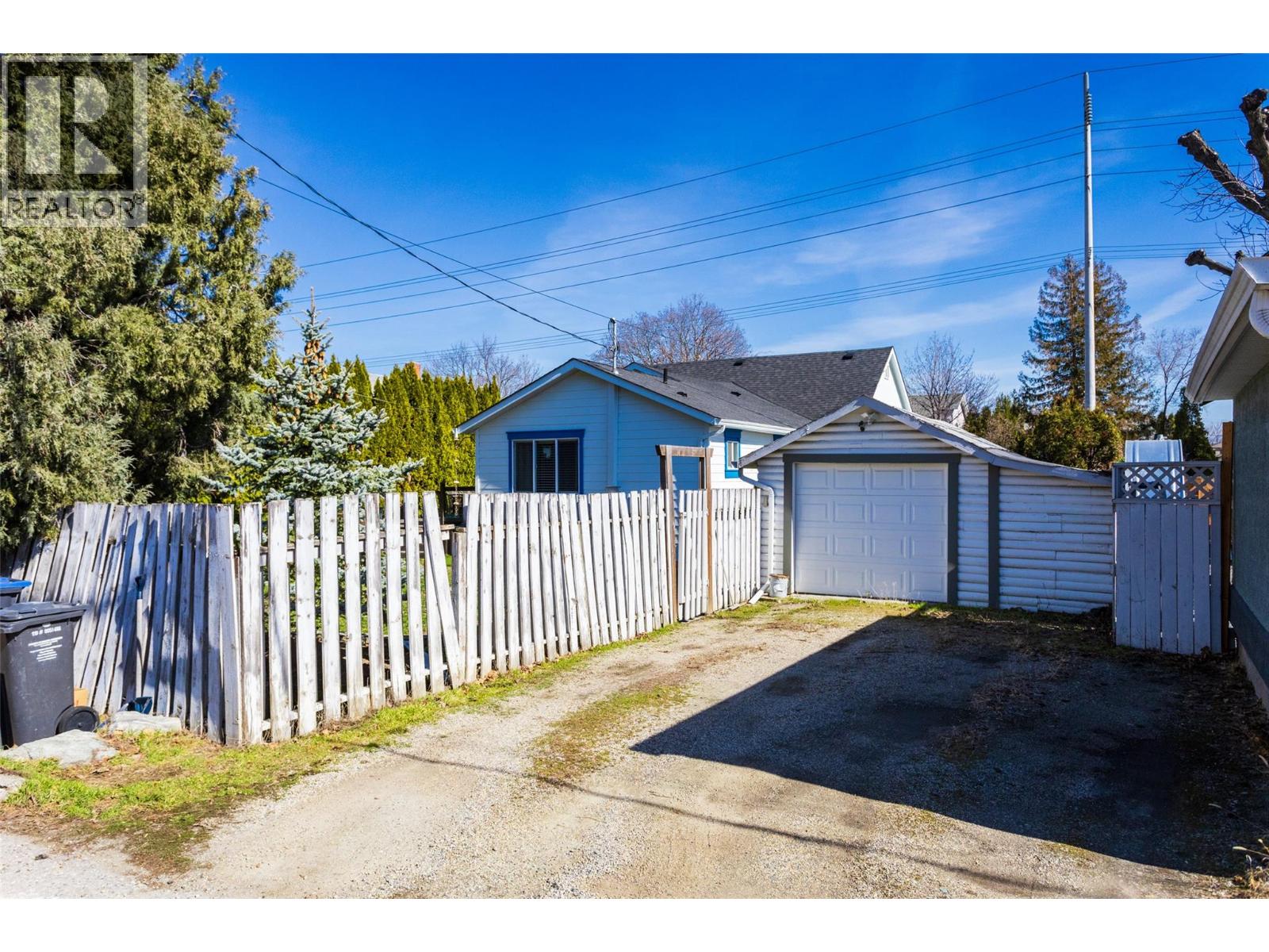 2422 Richter Street, Kelowna, British Columbia  V1Y 2P6 - Photo 13 - 10360272