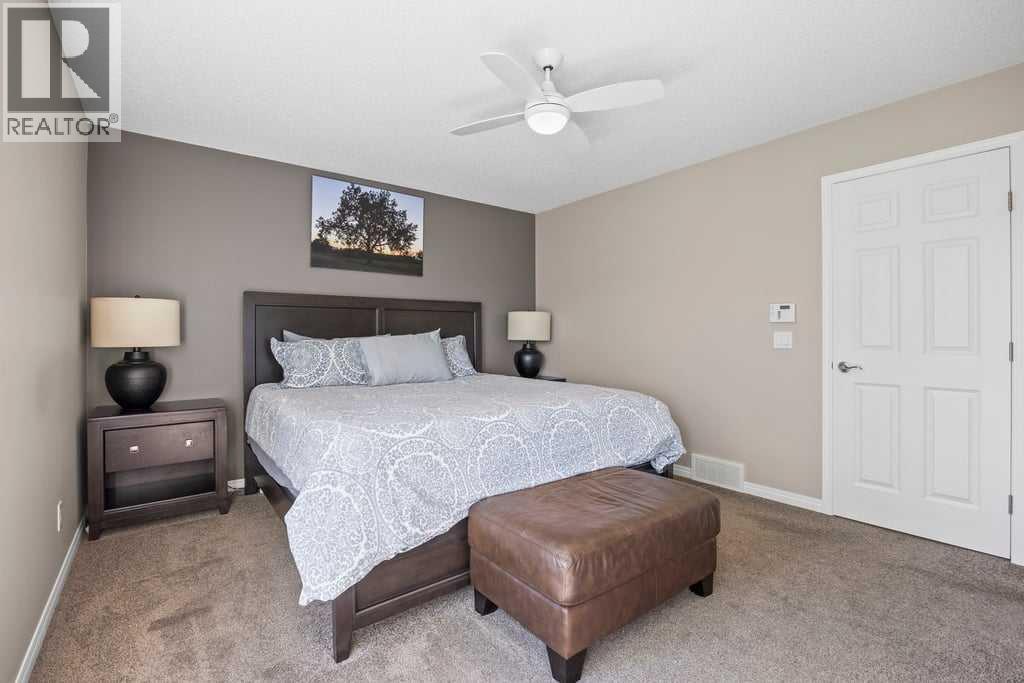 512 River Heights Green, Cochrane, Alberta  T4C 0S1 - Photo 23 - A2253650
