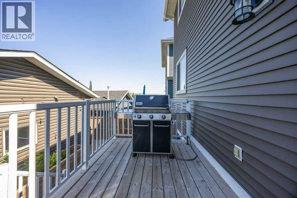 512 River Heights Green, Cochrane, Alberta  T4C 0S1 - Photo 33 - A2253650