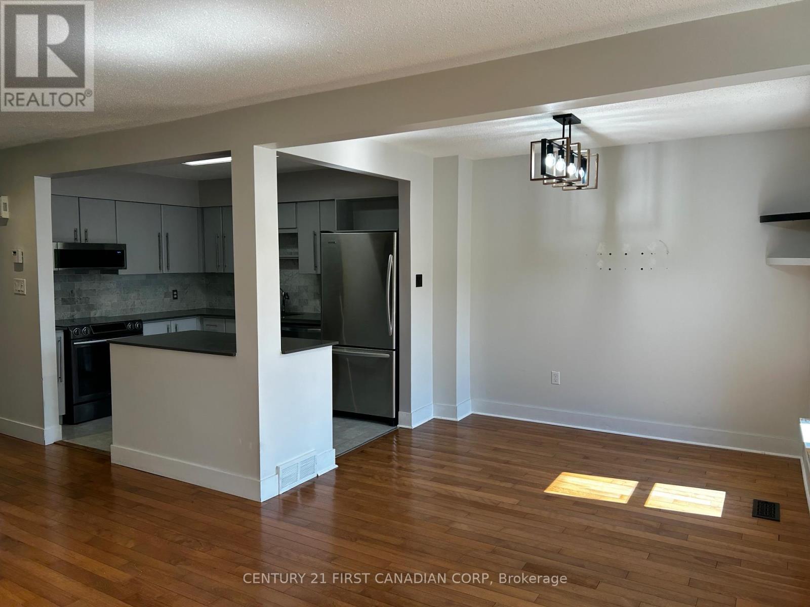 4 - 1199 Hamilton Road, London East, Ontario  N5W 5Z9 - Photo 11 - X12413050