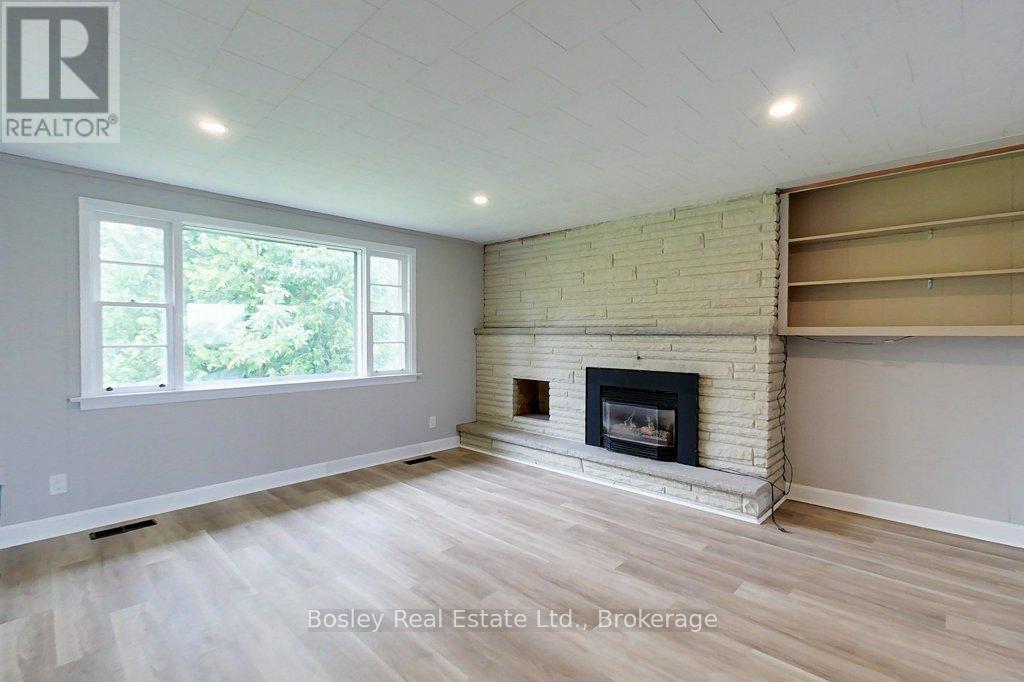 876 Hurontario Street, Collingwood, Ontario  L9Y 0G7 - Photo 10 - S12415955