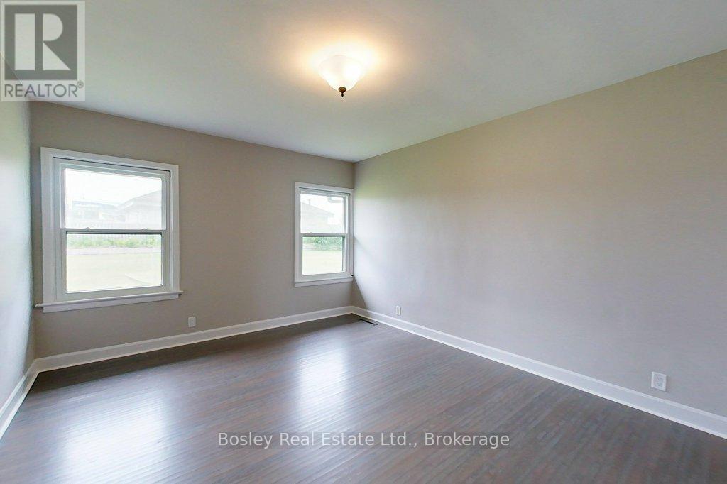 876 Hurontario Street, Collingwood, Ontario  L9Y 0G7 - Photo 12 - S12415955