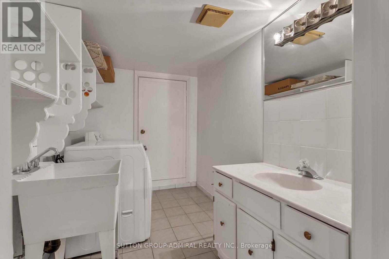 116 Goulding Avenue, Toronto (Newtonbrook West), Ontario  M2M 1L4 - Photo 43 - C12415812