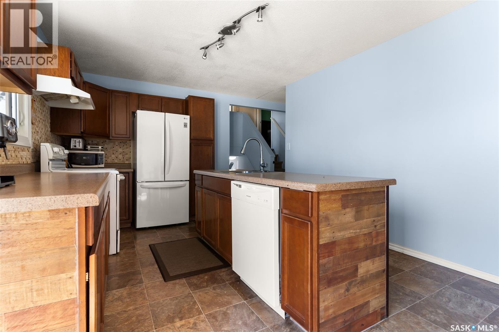 1341 9th Avenue N, Regina, Saskatchewan  S4R 0E6 - Photo 11 - SK018419