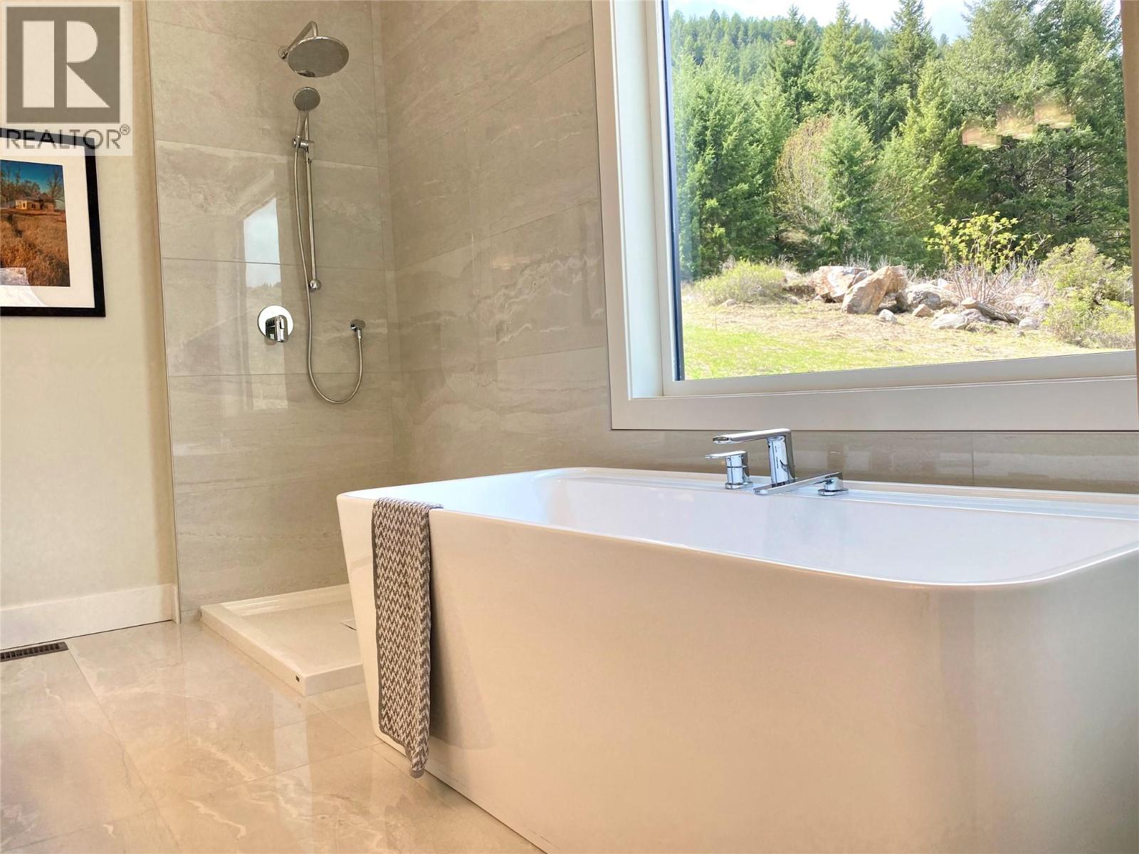 8781 Riverside Drive, Grand Forks, British Columbia  V0H 1H0 - Photo 31 - 2479934