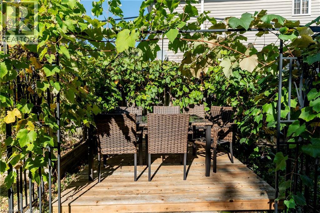 564 Willow Wood Drive, Waterloo, Ontario  N2T 2T5 - Photo 47 - 40771066