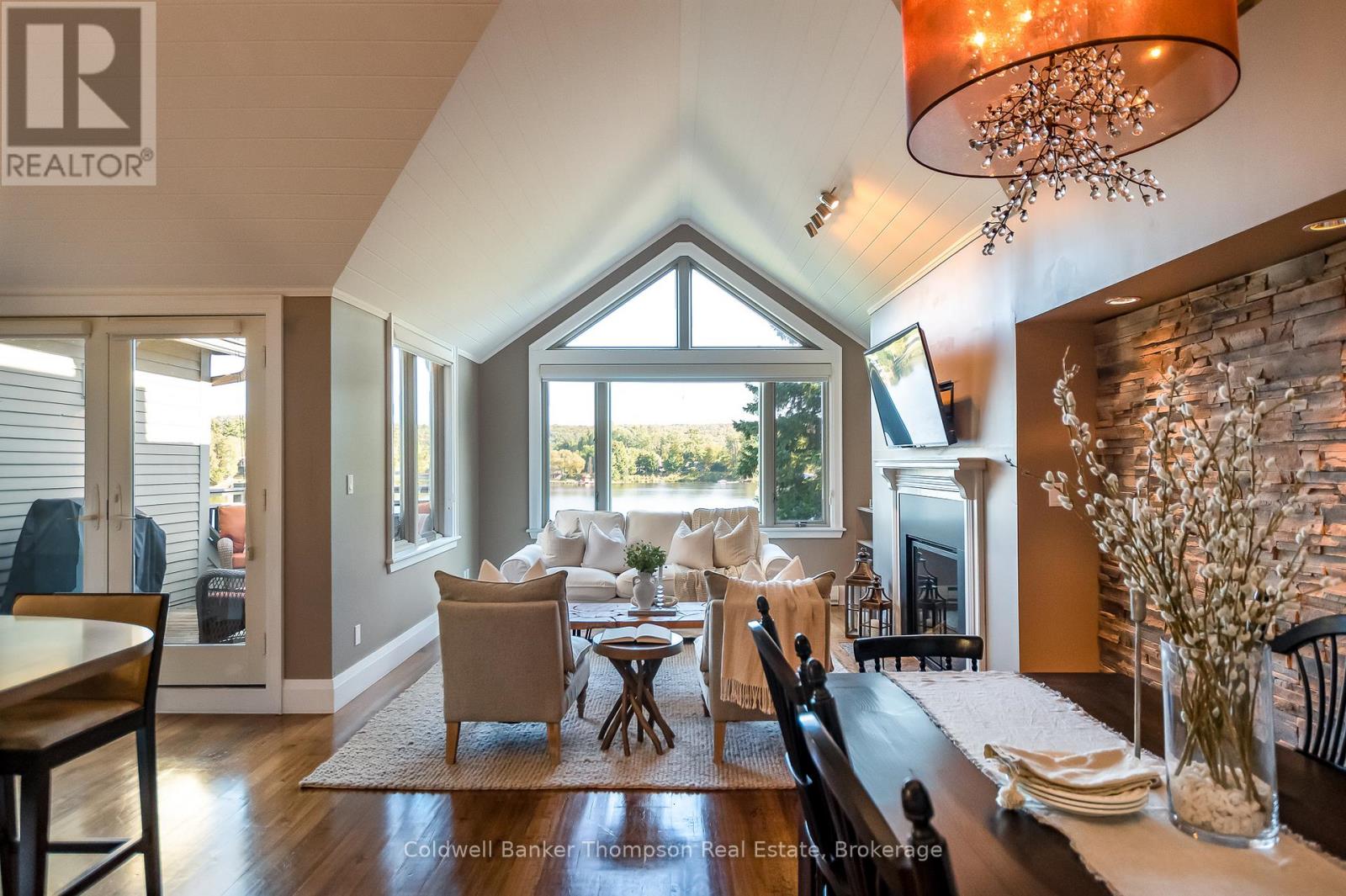 4321 Grandview Bayside Drive, Huntsville, Ontario  P1H 2J5 - Photo 14 - X12415944