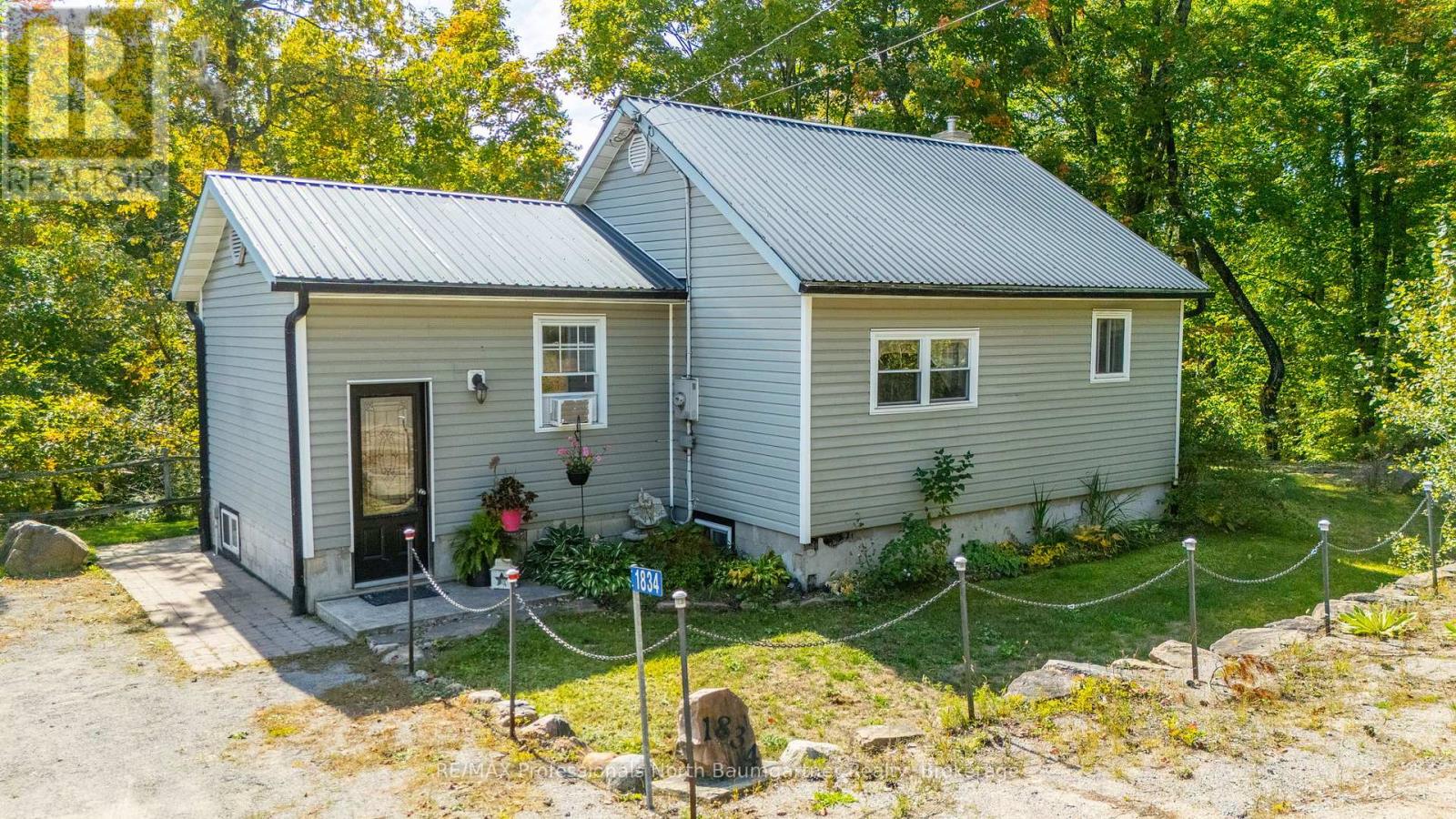 1834 SCOTCH LINE ROAD W, Minden Hills, Ontario