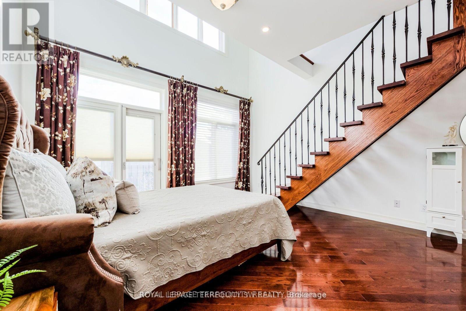 329 Lippincott Street, Toronto, Ontario  M5S 2P6 - Photo 29 - C12415360