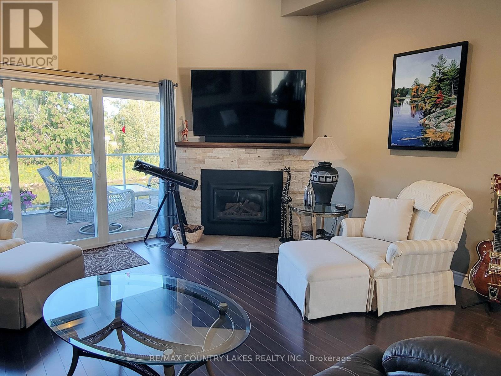 11 - 4 Paradise Boulevard, Ramara (Brechin), Ontario  L0K 1B0 - Photo 12 - S12393459