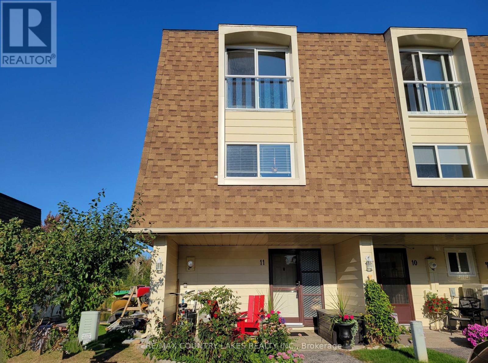 11 - 4 Paradise Boulevard, Ramara (Brechin), Ontario  L0K 1B0 - Photo 3 - S12393459