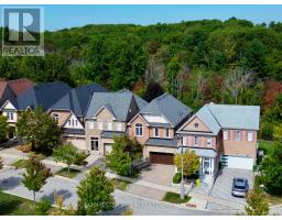 26 WINDMILL COURT, Richmond Hill, Ontario