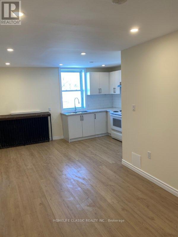 6 - 5 Main Street S, Uxbridge, Ontario  L9P 1P2 - Photo 2 - N12415797