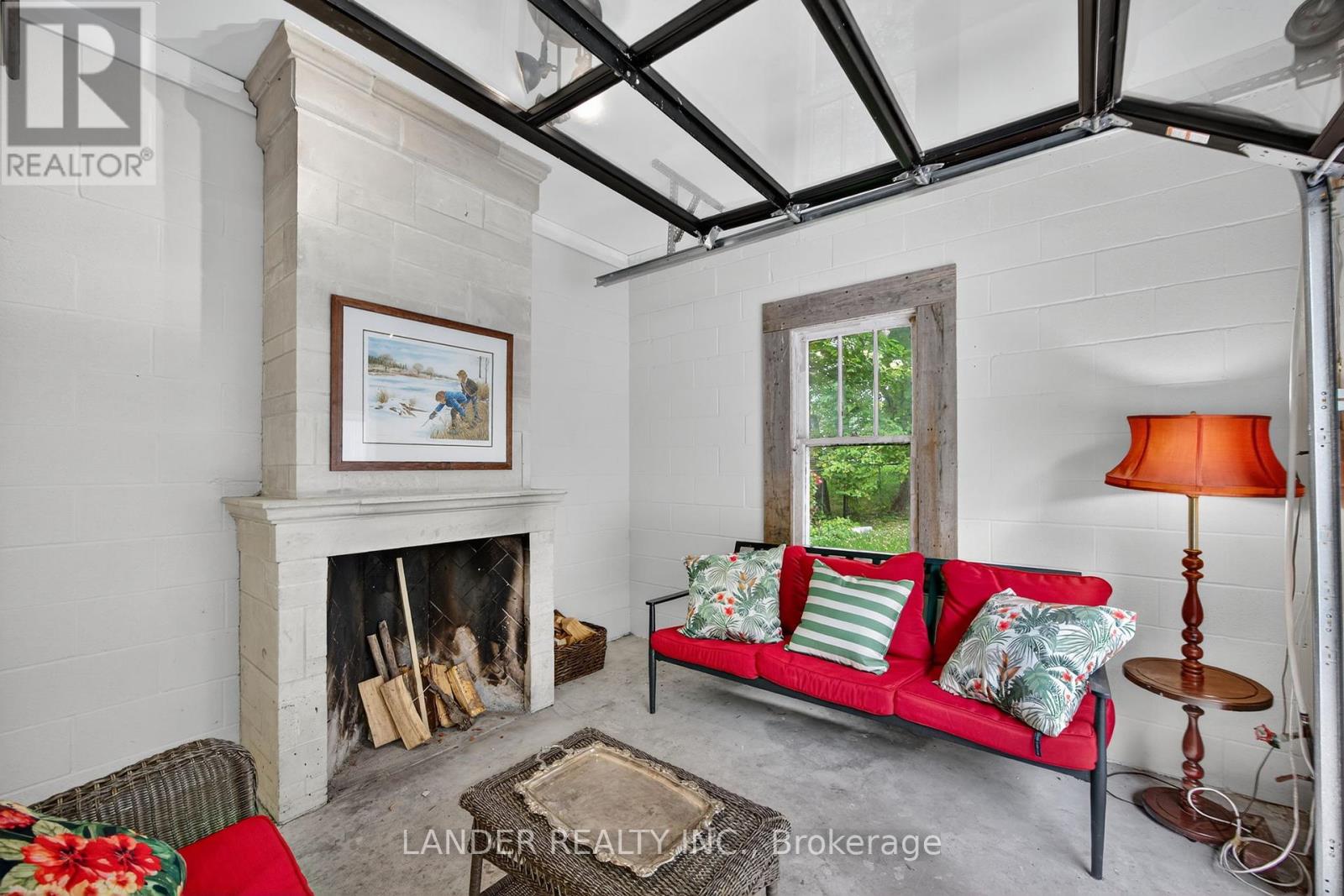 10 Charles Street, East Gwillimbury, Ontario  L0G 1V0 - Photo 41 - N12415918