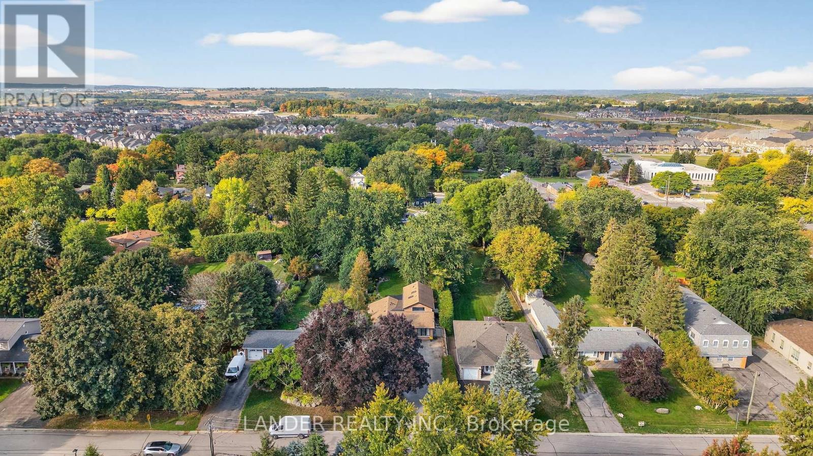 10 Charles Street, East Gwillimbury, Ontario  L0G 1V0 - Photo 46 - N12415918