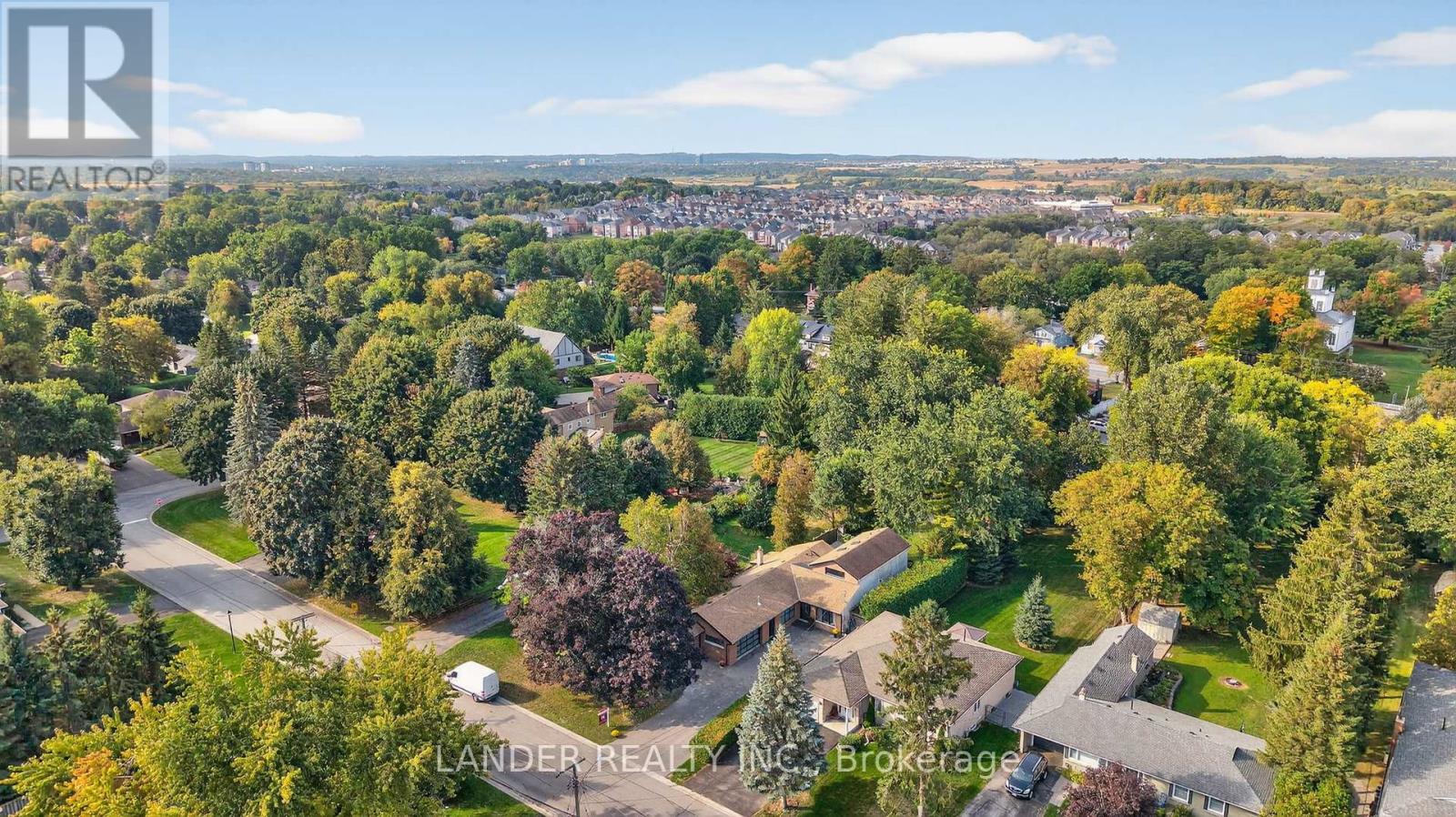 10 Charles Street, East Gwillimbury, Ontario  L0G 1V0 - Photo 47 - N12415918