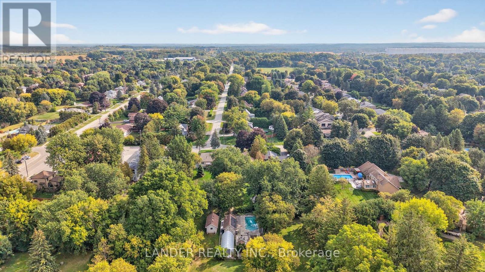 10 Charles Street, East Gwillimbury, Ontario  L0G 1V0 - Photo 48 - N12415918