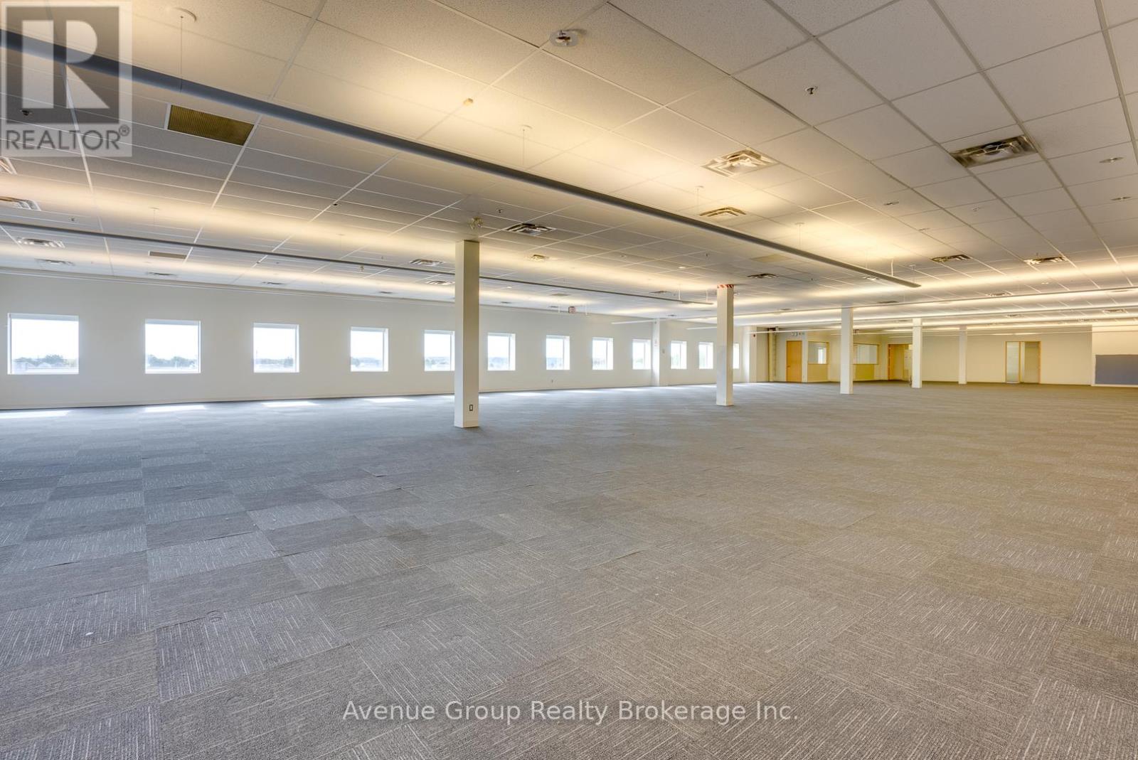 207 - 320 Bayfield Street, Barrie (Bayfield), Ontario  L4M 3C1 - Photo 3 - S12415925