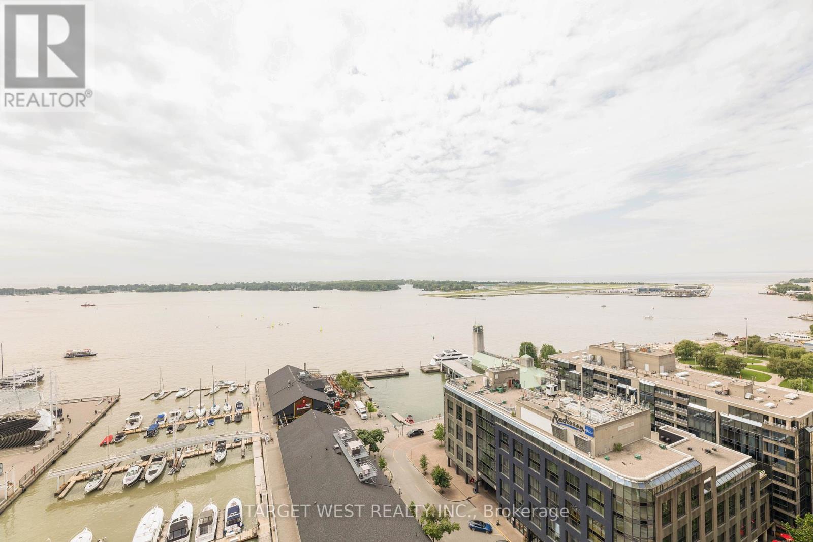 1903 - 250 Queens Quay W, Toronto, Ontario  M5J 2N2 - Photo 21 - C12397586