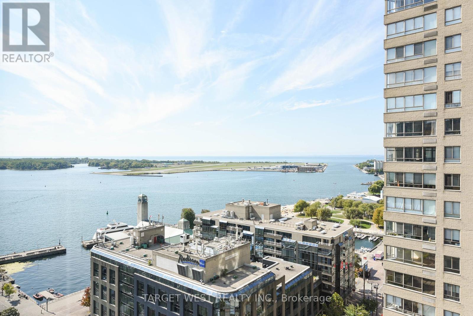 1903 - 250 Queens Quay W, Toronto, Ontario  M5J 2N2 - Photo 35 - C12397586