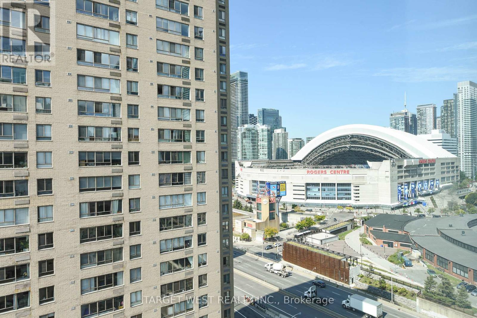 1903 - 250 Queens Quay W, Toronto, Ontario  M5J 2N2 - Photo 34 - C12397586