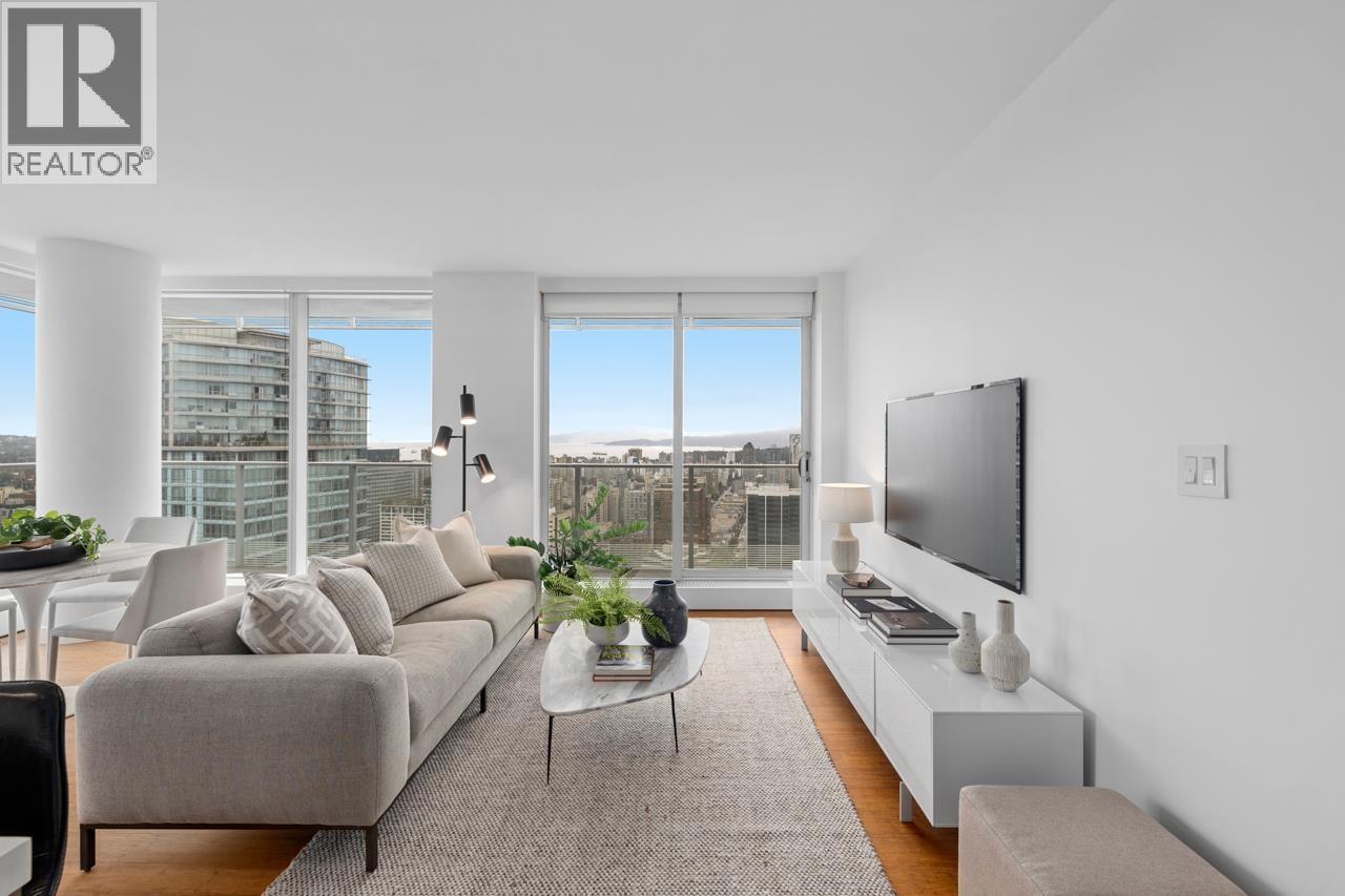 4202 777 Richards Street, Vancouver, British Columbia  V6B 0M6 - Photo 2 - R3050110