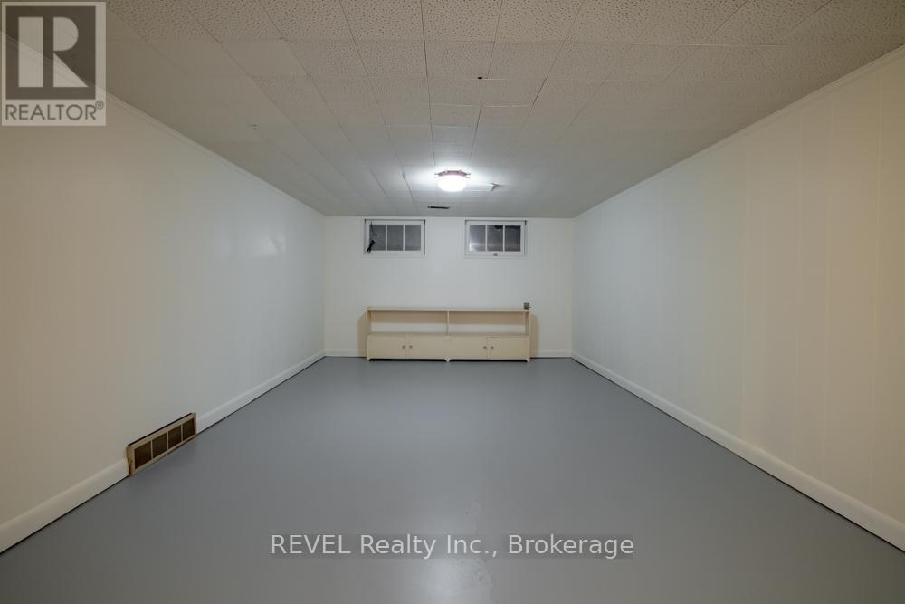 4521 Twenty First Street, Lincoln, Ontario  L0R 2E0 - Photo 31 - X12415973