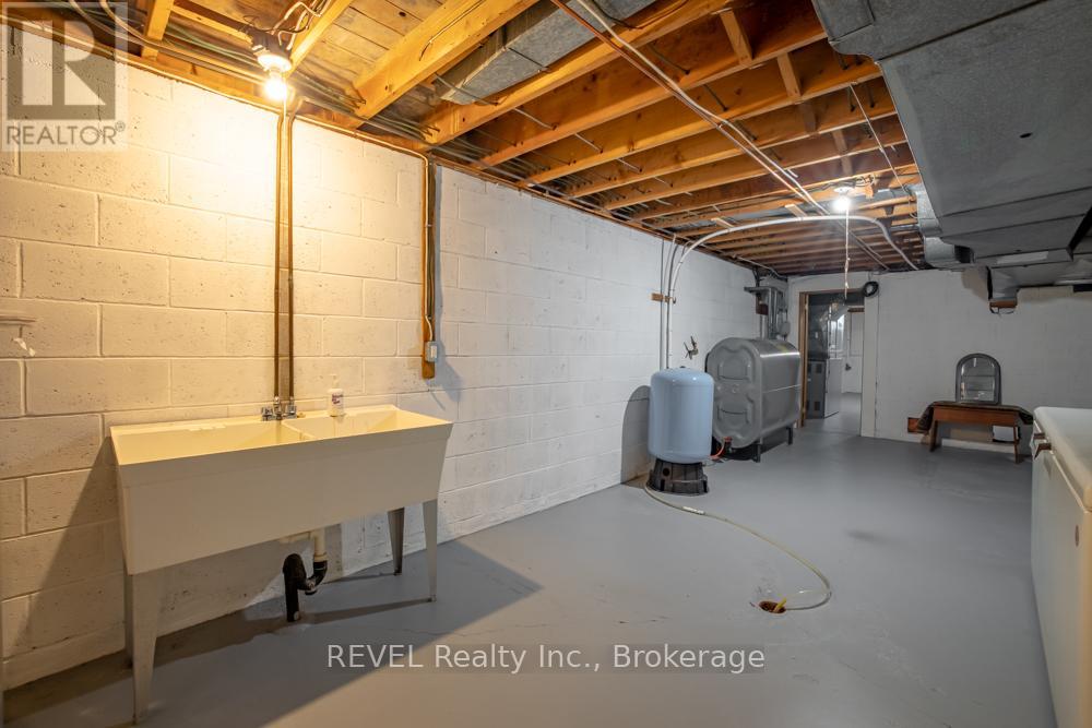 4521 Twenty First Street, Lincoln, Ontario  L0R 2E0 - Photo 33 - X12415973