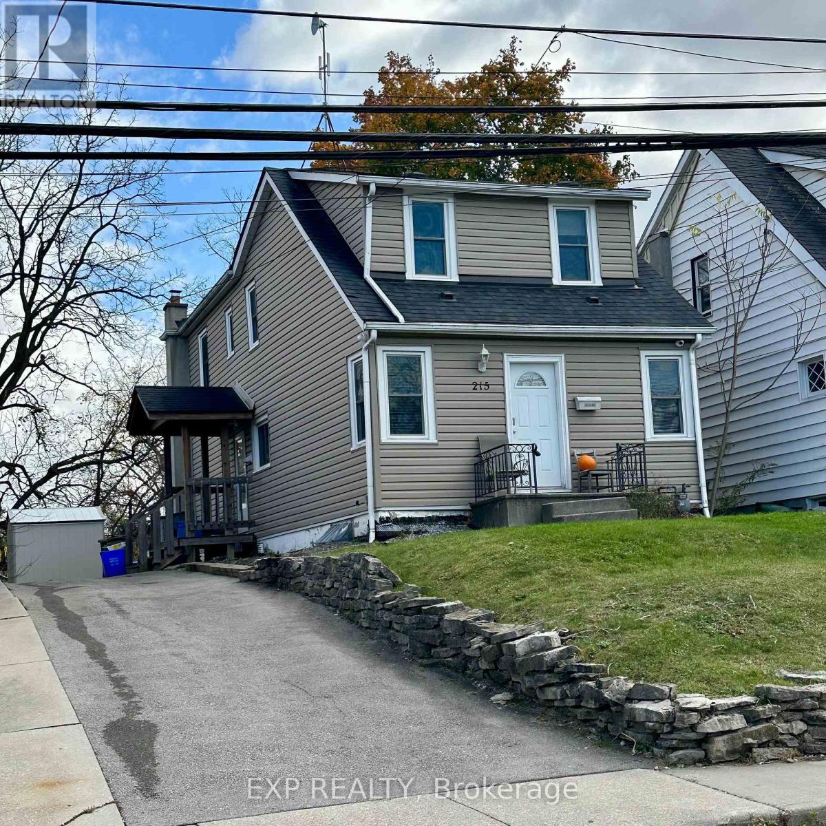 215 Emerson Street, Hamilton, Ontario  L8S 2Y3 - Photo 1 - X12342398