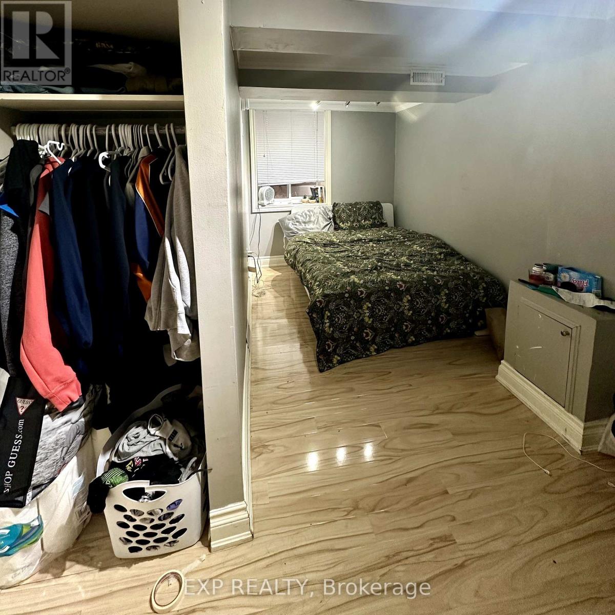 215 Emerson Street, Hamilton, Ontario  L8S 2Y3 - Photo 24 - X12342398