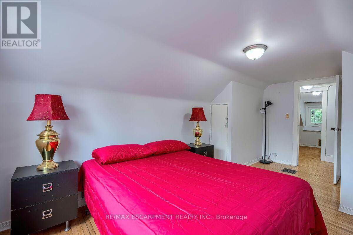 30 Webber Avenue, Hamilton, Ontario  L8N 1W3 - Photo 18 - X12412009