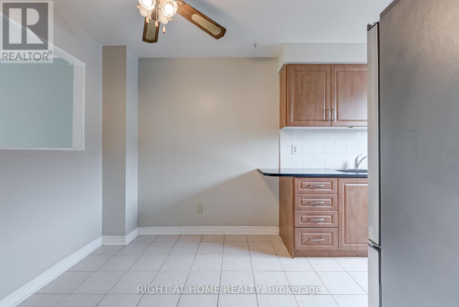 78 - 475 Bramalea Road, Brampton, Ontario  L6T 2X2 - Photo 7 - W12415847