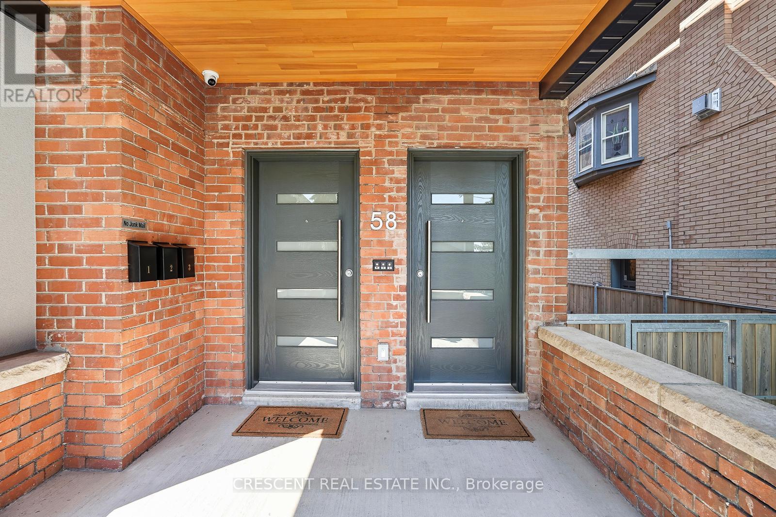 3 - 58 Regal Road, Toronto, Ontario  M6H 2J8 - Photo 4 - W12415850