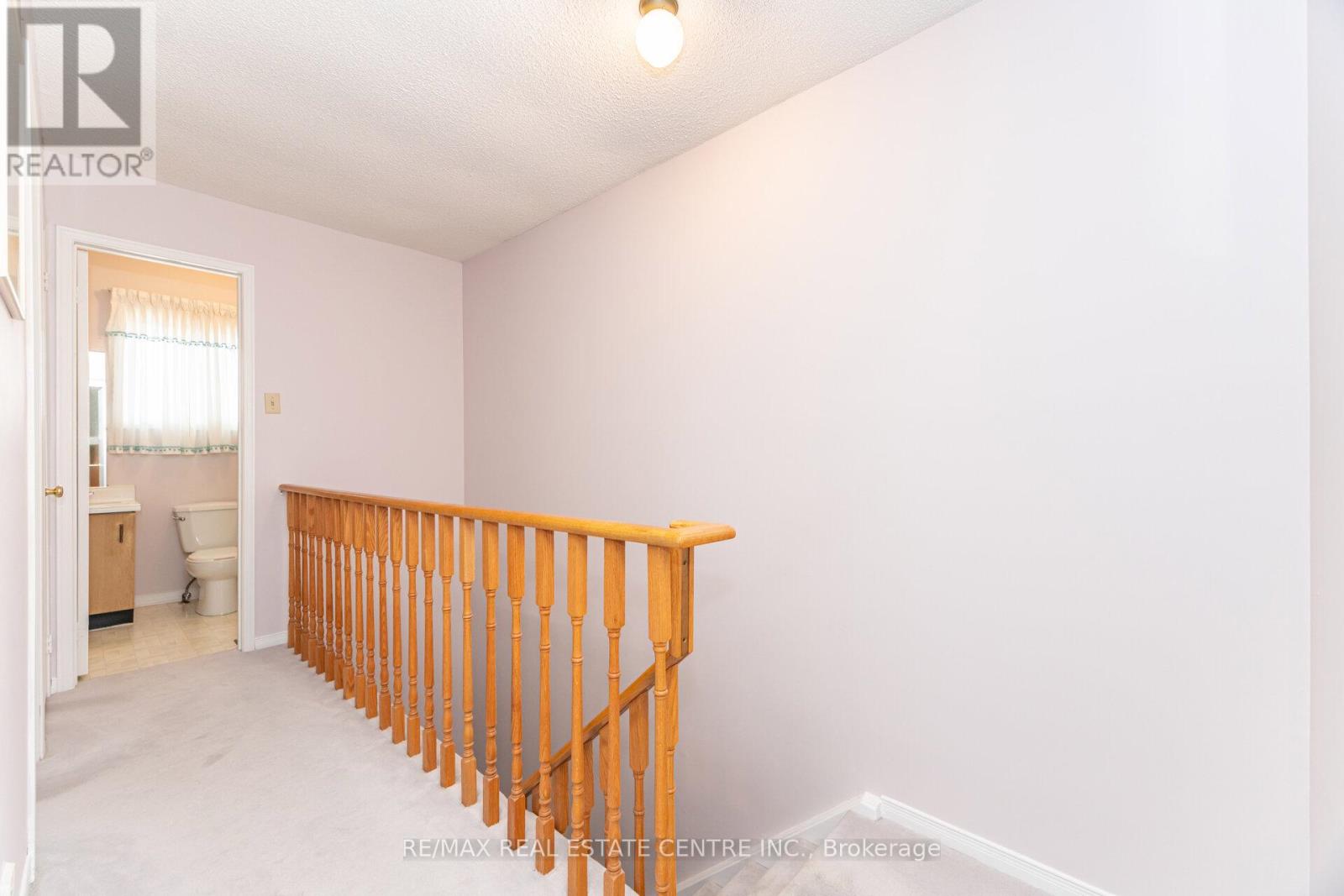 5113 Palomar Crescent, Mississauga (Hurontario), Ontario  L5R 2X5 - Photo 24 - W12415859