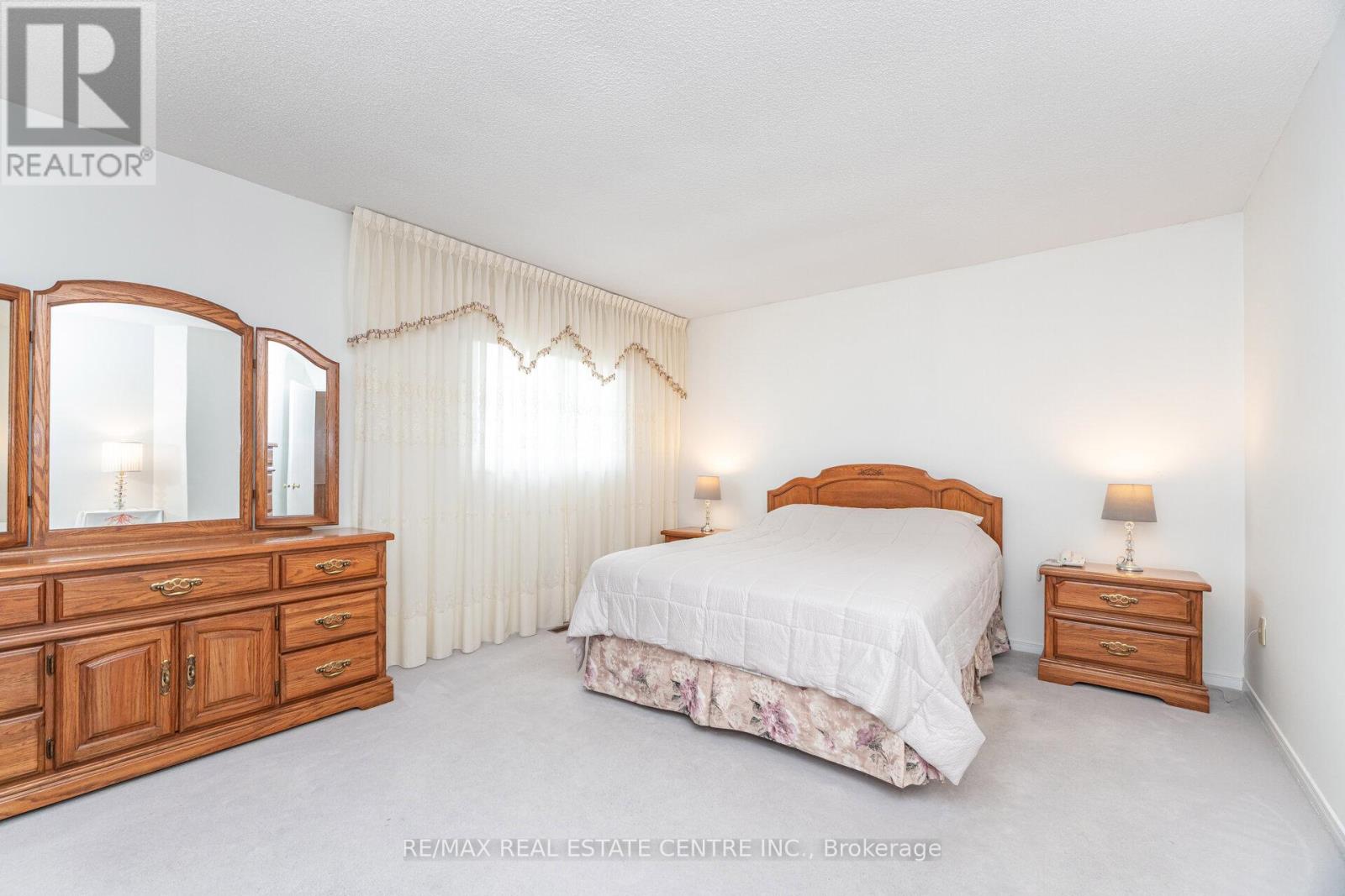 5113 Palomar Crescent, Mississauga (Hurontario), Ontario  L5R 2X5 - Photo 25 - W12415859