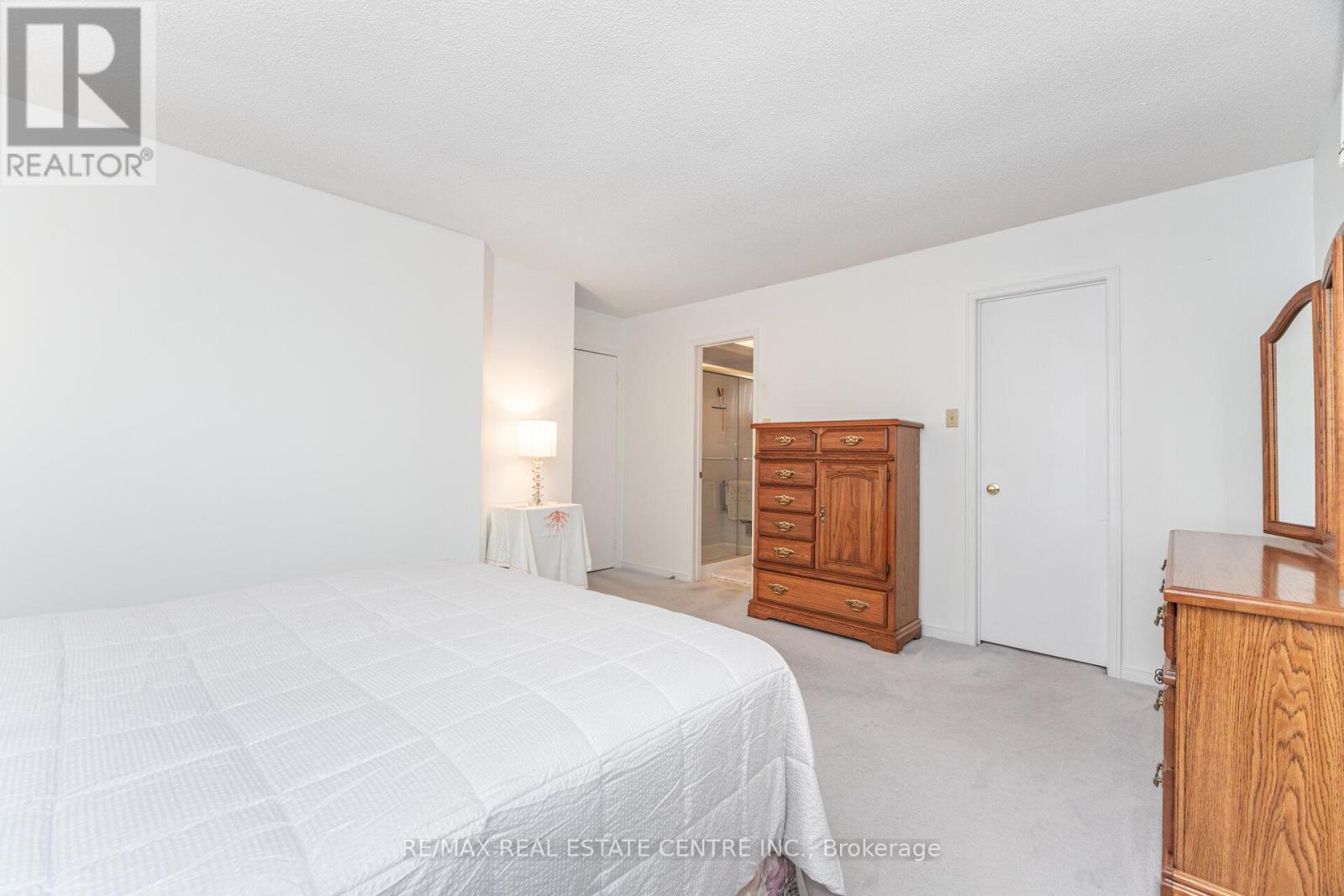 5113 Palomar Crescent, Mississauga (Hurontario), Ontario  L5R 2X5 - Photo 27 - W12415859
