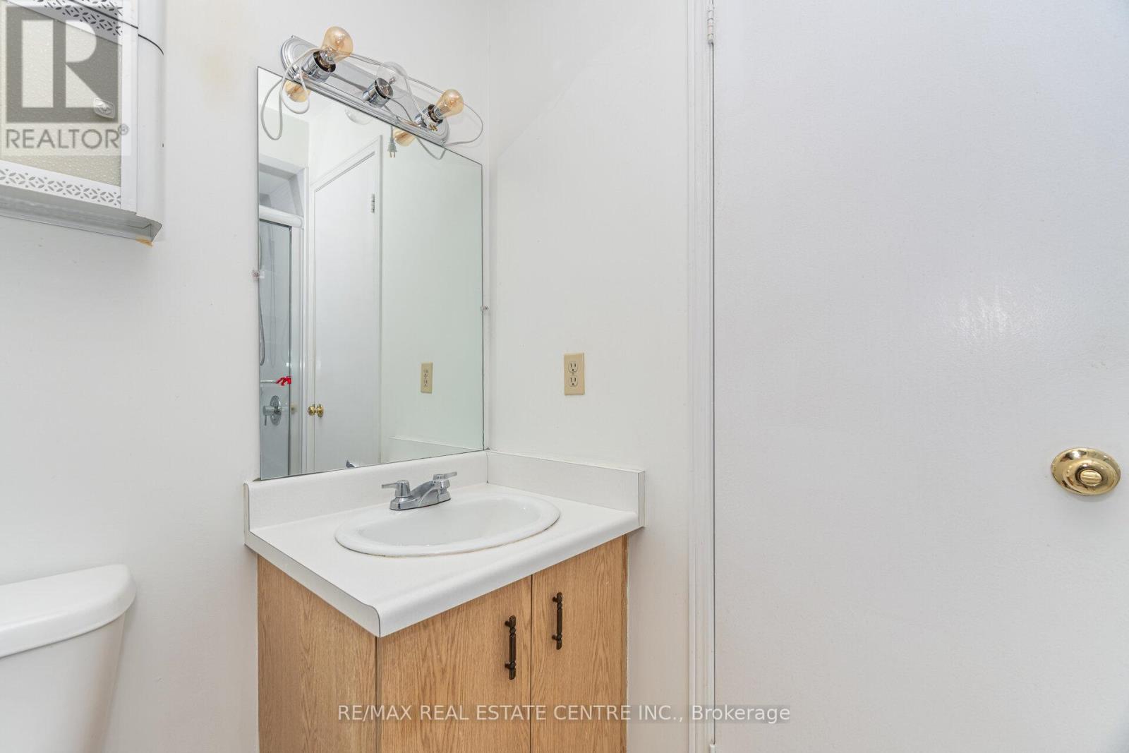 5113 Palomar Crescent, Mississauga (Hurontario), Ontario  L5R 2X5 - Photo 29 - W12415859