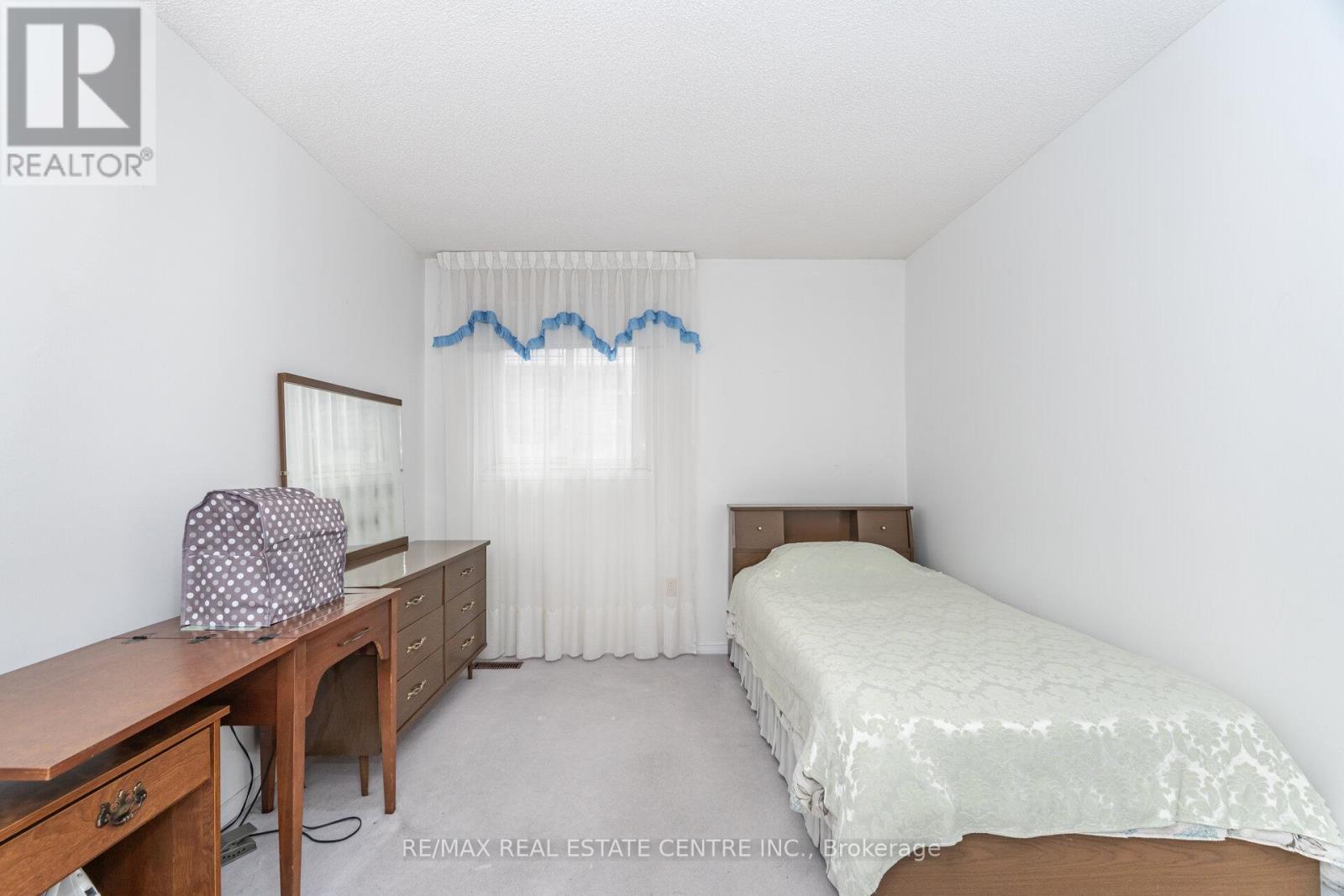 5113 Palomar Crescent, Mississauga (Hurontario), Ontario  L5R 2X5 - Photo 32 - W12415859